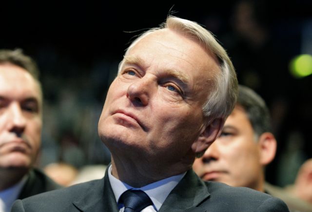 Ο Γάλλος πρωθυπουργός δεν βλέπει σύντομα την έκδοση ευρωομολόγων